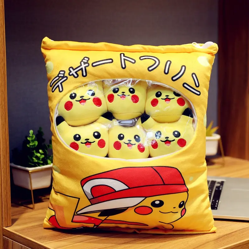 Pikachu Tasche / Kissen mit 8x Plüsch Pikachu