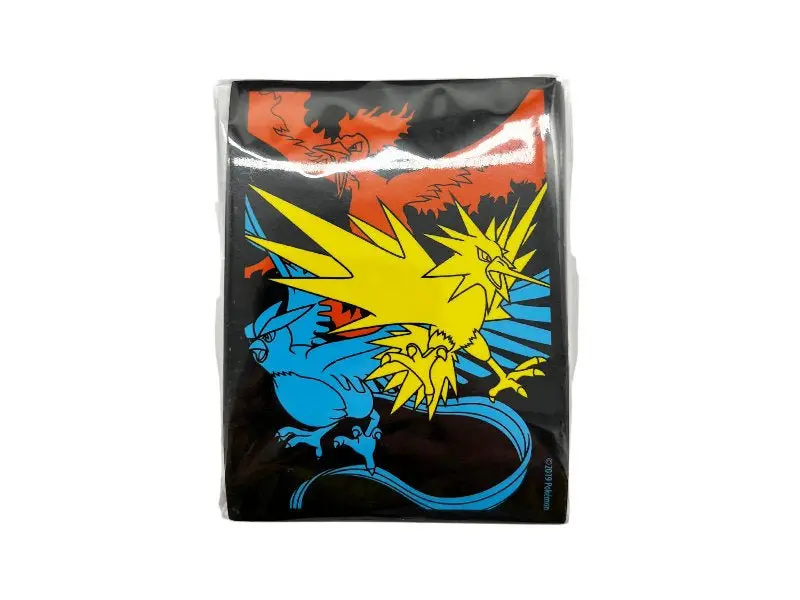 Pokémon Hidden Fates (Lavados, Zapdos & Arktos) Sleeves (65 Kartenhüllen)